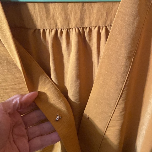 Mustard drop waist top - Picture 4 of 10